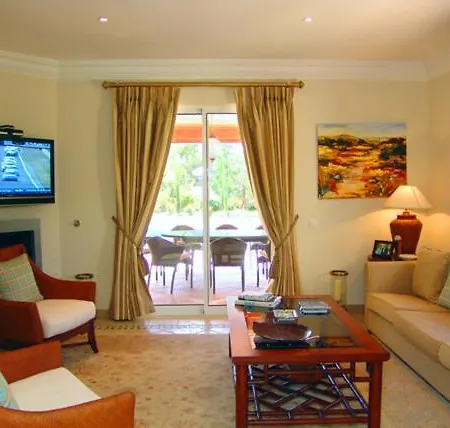 Sleeps 8 Pool Air Con Wifi Villa *